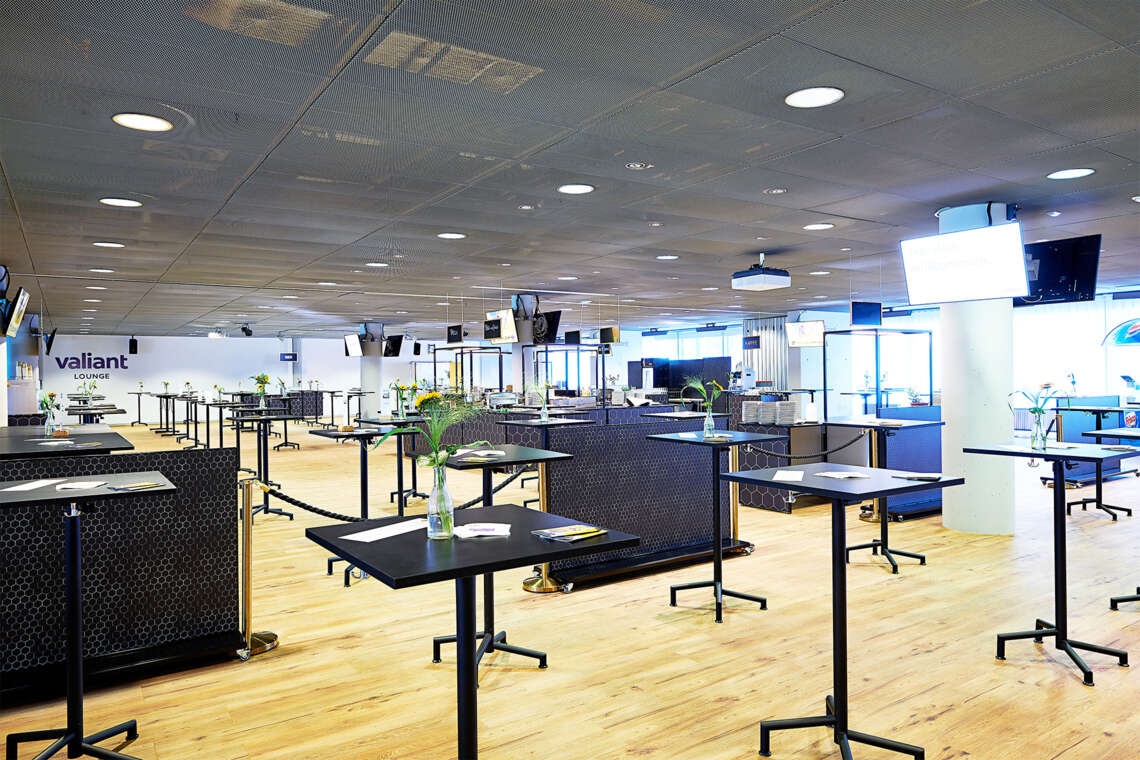 Stade de Suisse, Valiant Lounge